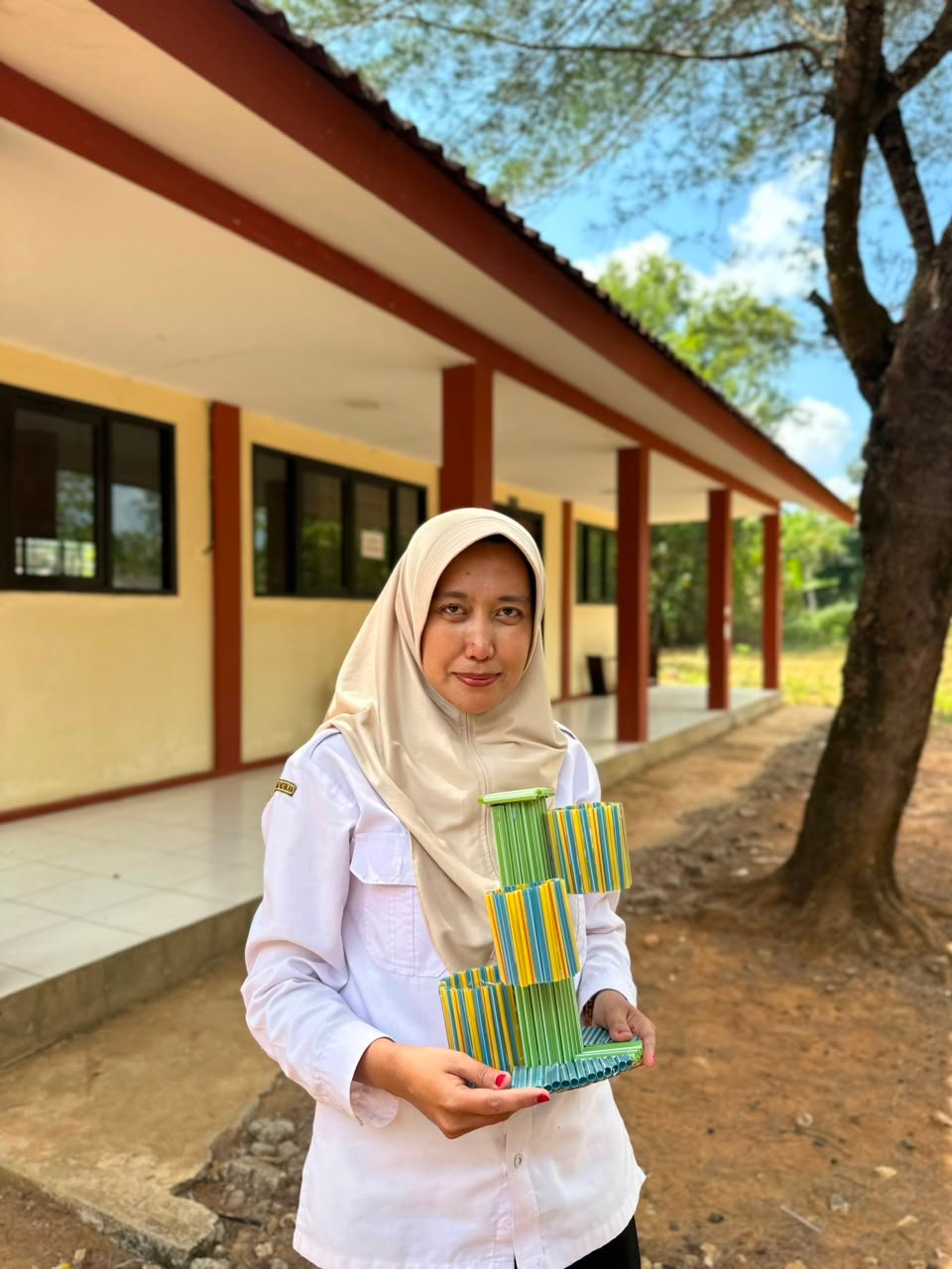 Rahmatul Hosna, S.Pd